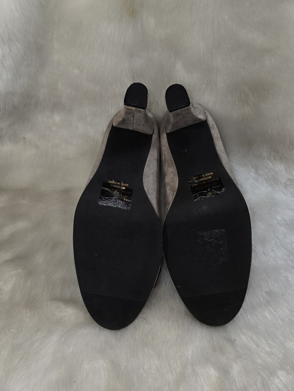 Cami Distressed Effect Taupe Suede/Crinkled Gauzy Bow Block-Heel Pumps - Women - Picture 11 of 14
